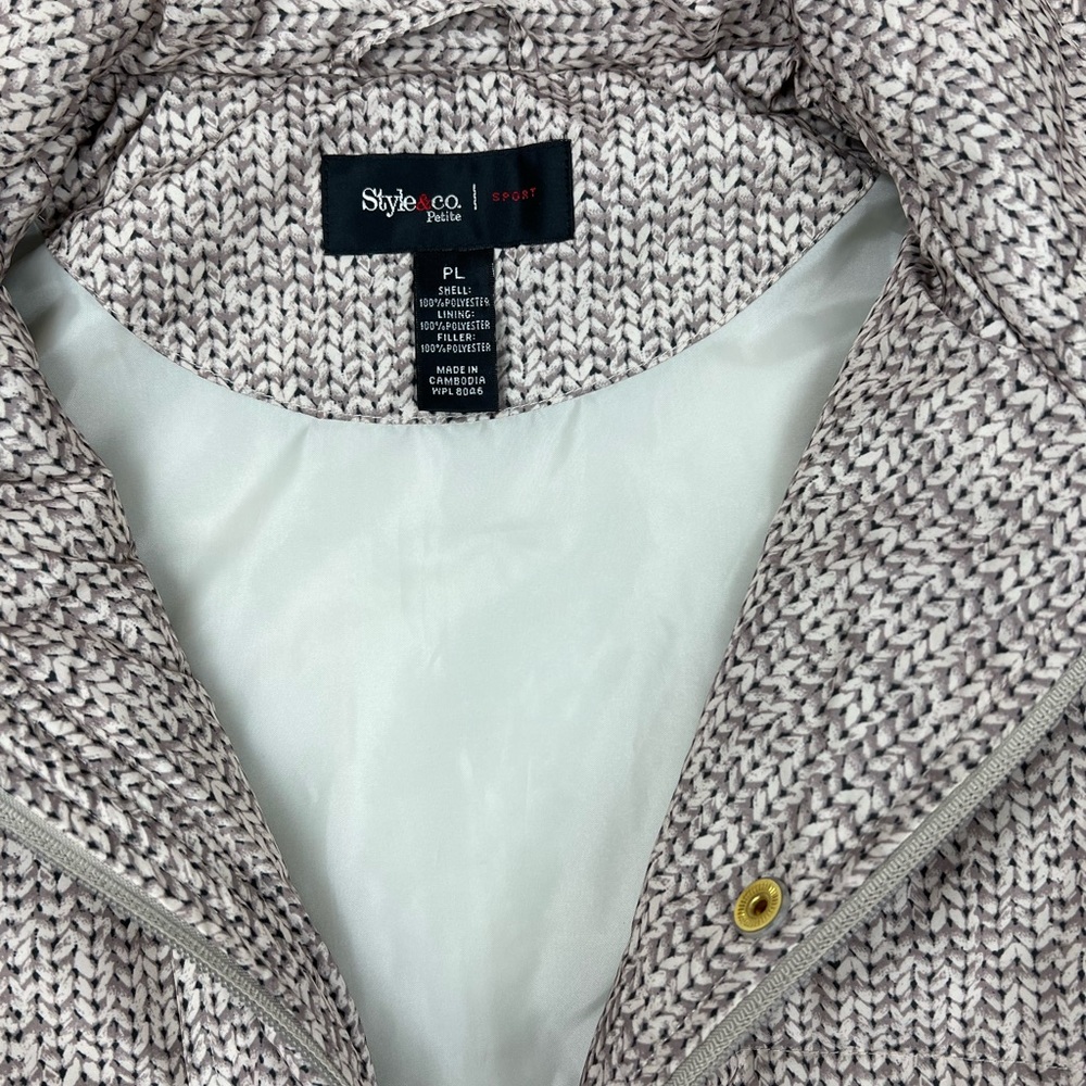 Style & CO Puffer Vest - Picture 7 of 12